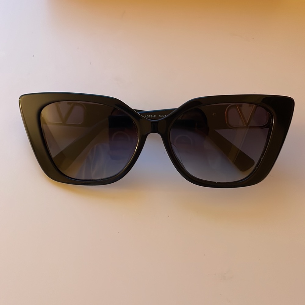Valentino Cat Eye Women’s Sunglasses (4073)